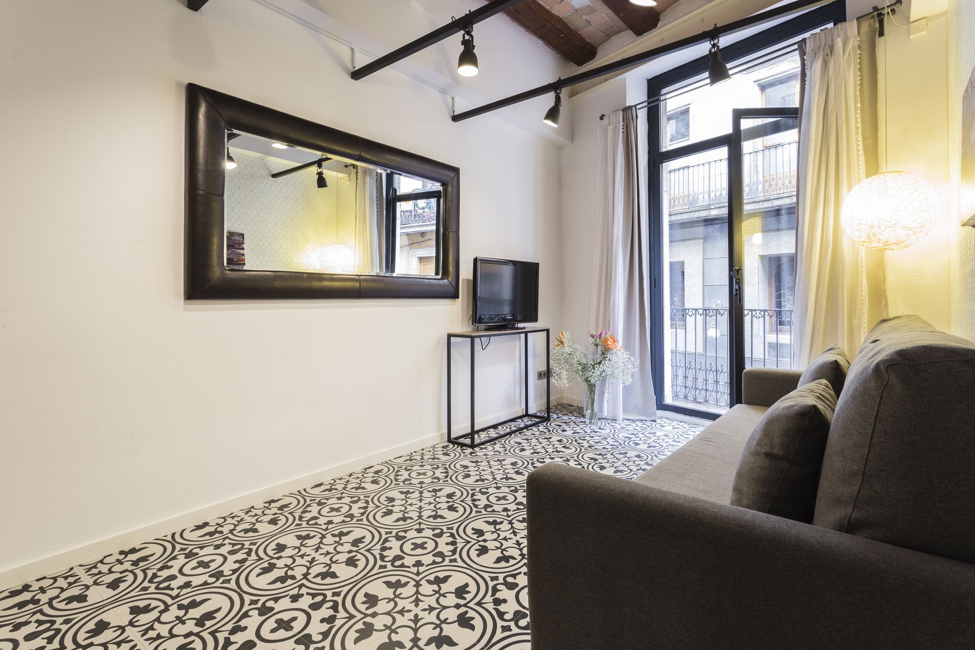 Ssg Liceo Appartement Barcelone